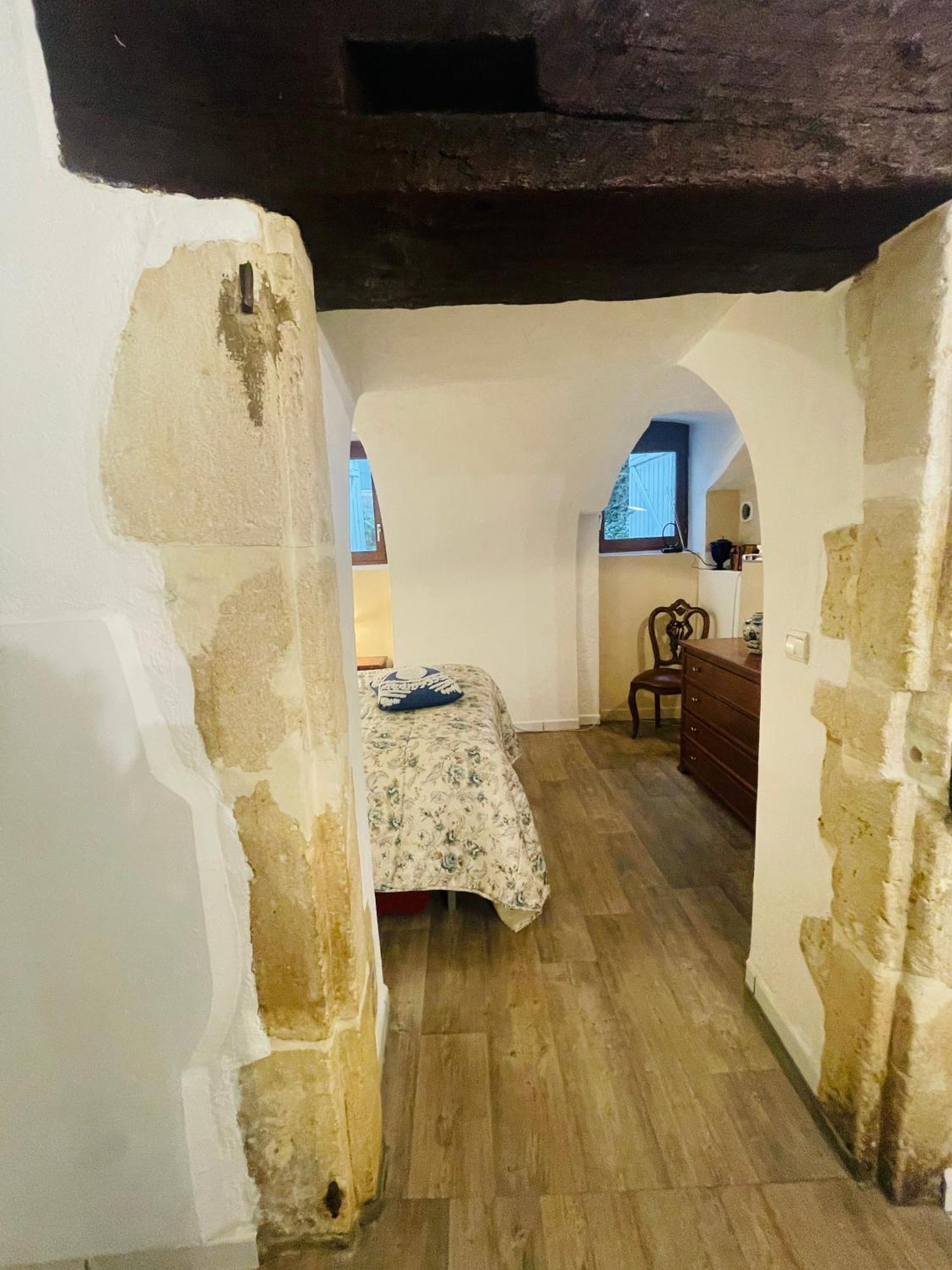 نانسي Rent Big Room With Breakfast Free In Old City المظهر الخارجي الصورة